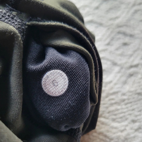 Lululemon Wunder Under High-Rise Tight 25" *Full-On Luxtreme- Green Camo - Picture 7 of 12
